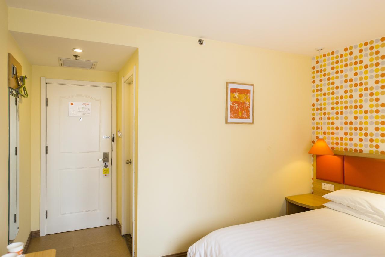 Home Inn Shanghai Daning International Guangzhong Road Circus City Exterior photo